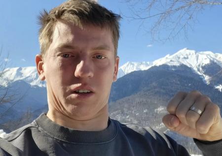 «Переплюнул Басту»: кто такой комик Алексей Щербаков, почему ненавидит КВН
