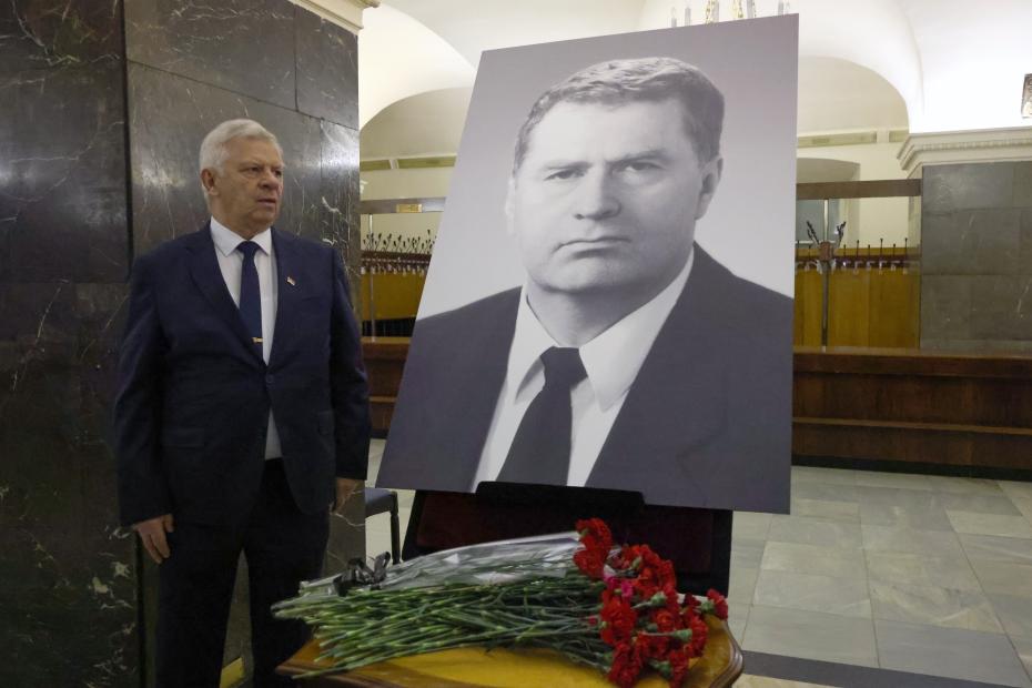 Церемония прощания с лидером ЛДПР Владимиром Жириновским в Колонном зале Дома Союзов