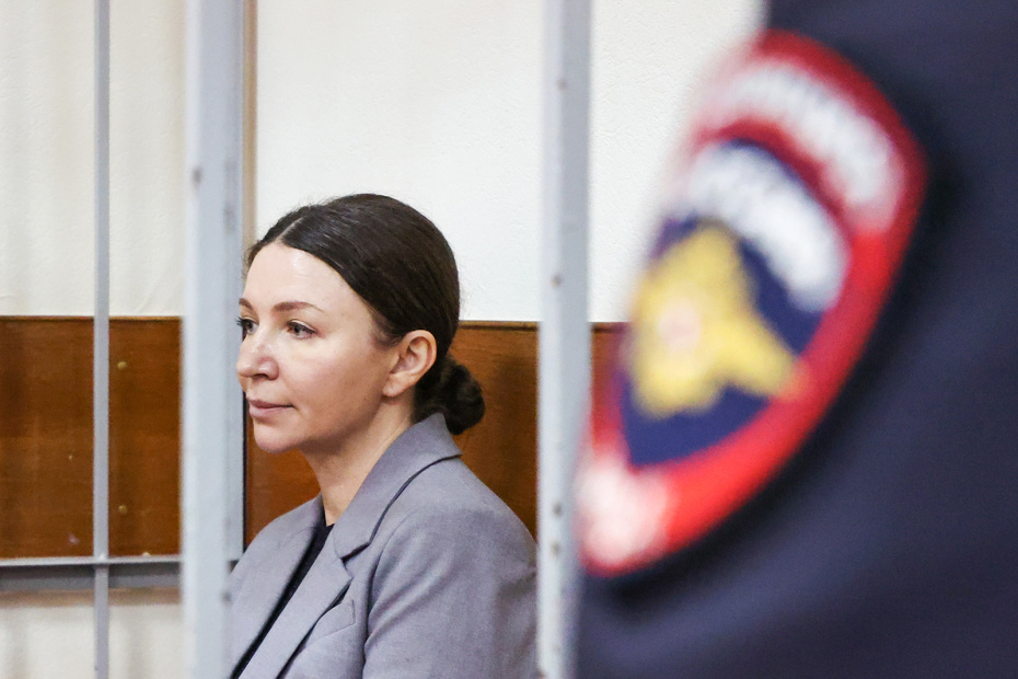 Слезы, малолетняя дочь, потеря имущества: когда вынесут приговор Блиновской