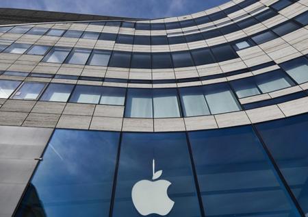 Apple удалила приложение, превращавшее iPhone в iPod