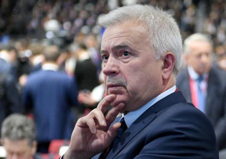 Алекперов стал самым богатым человеком России. Как он возглавил ЛУКОЙЛ?
