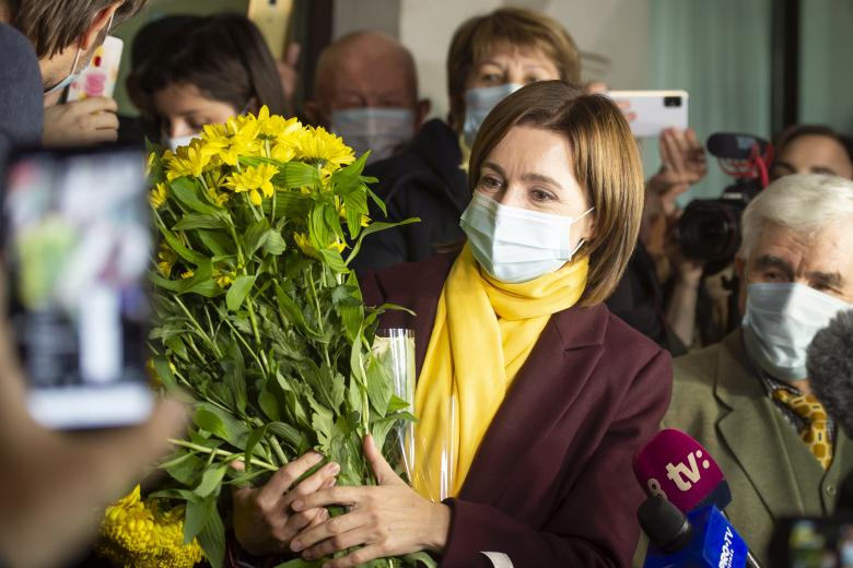 Майя Санду