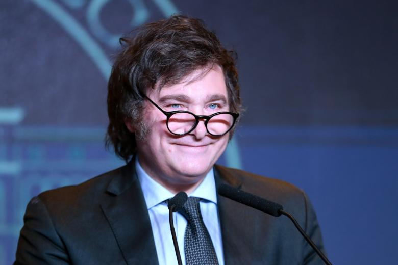 Хавьер Милей