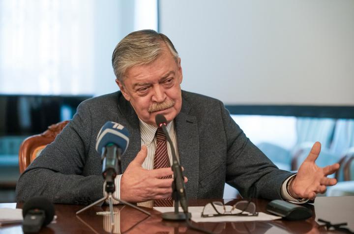 Евгений Лукьянов