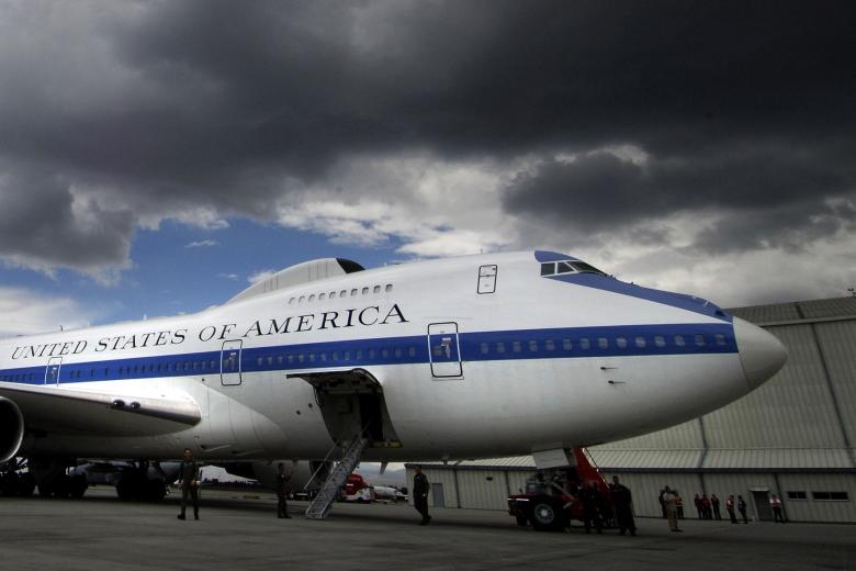 Лайнер E-4B «Ночной дозор»