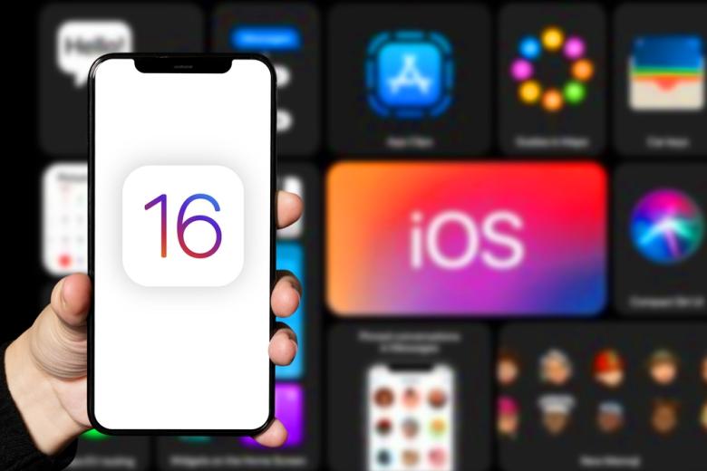 iPhone 16
