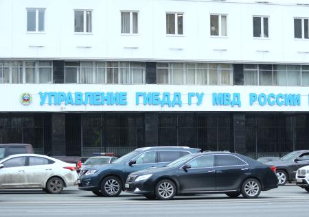 ГИБДД начнёт выдавать на автомобили электронные ПТС с 2 ноября