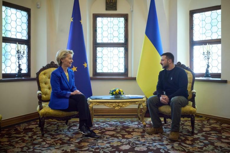 Президент Украины Владимир Зеленский провел в Киеве переговоры с президентом Европейской комиссии Урсулой фон дер Ляйен