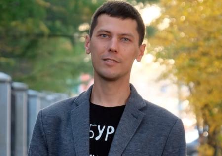 Журналист Постников отрицает передачу материалов, дискредитирующих ВС РФ