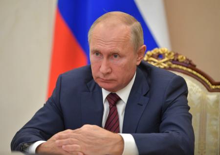 Путин назвал умершего в США экс-министра печати Лесина достойным человеком
