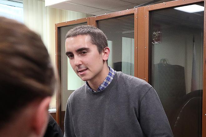 Владимир Емельянов