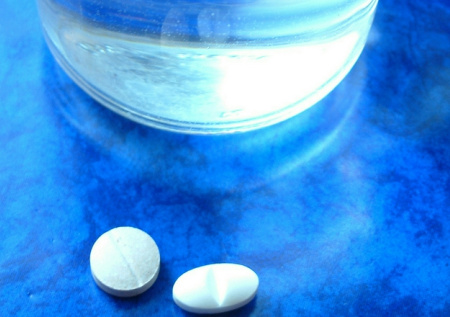 «Дожить до 150 лет»: в Китае запустили разработку таблеток от старости