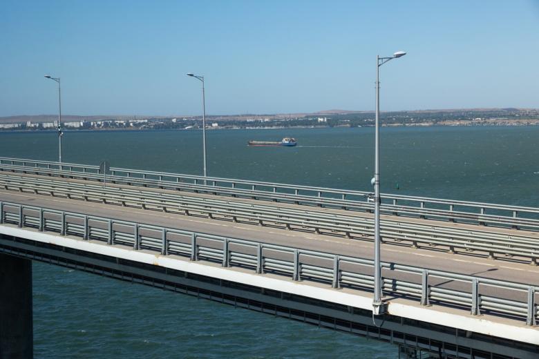 Крымский мост, Крым