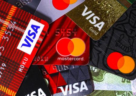 «Не является проблемой»: IT-эксперт об ограничениях Visa и Mastercard