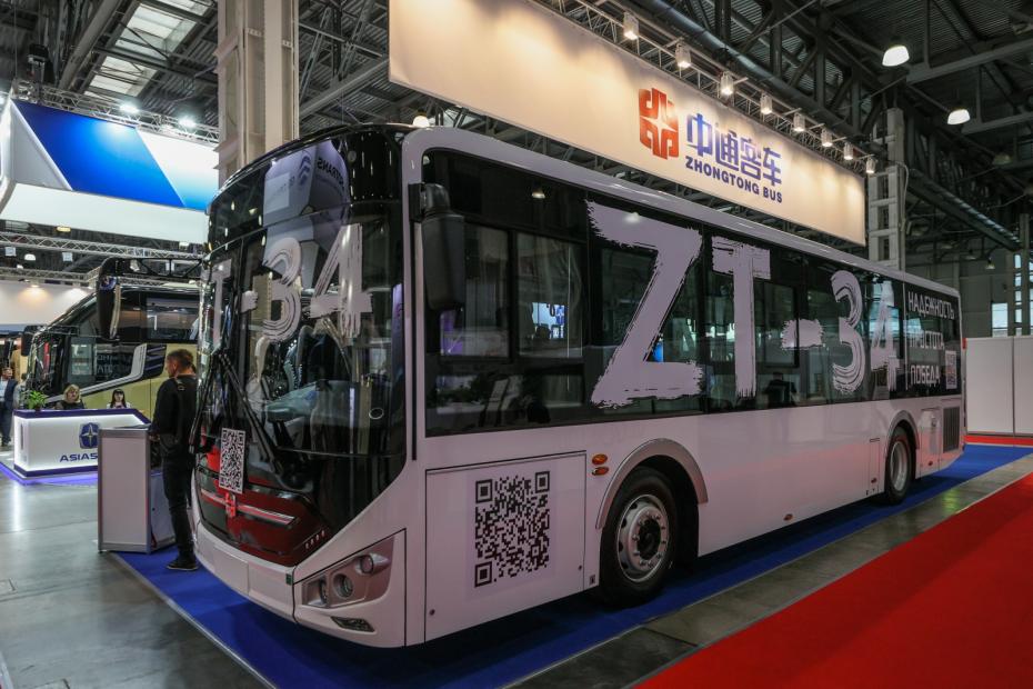 Автобус китайской компании Zhong Tong (LCK6105HG) на международной выставке автобусной техники BW Expo 2022 в международном выставочном центре «Крокус Экспо»