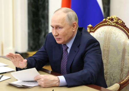 Путин оценил идею вступительного экзамена по математике в консерватории