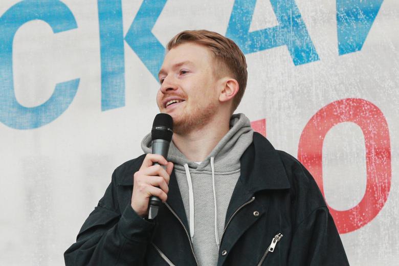 Данила Поперечный