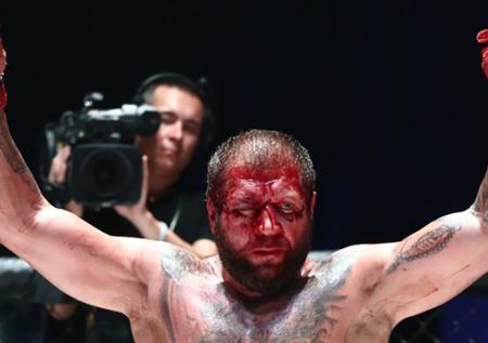 Следующий бой Александр Емельяненко проведёт на «ВТБ Арене»