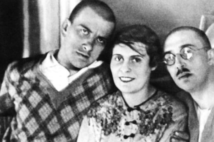 Владимир Маяковский, Лиля Брик и Осип Брик
