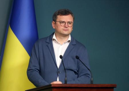 Кулеба обратился к НАТО и призвал обеспечить гарантии безопасности Киеву