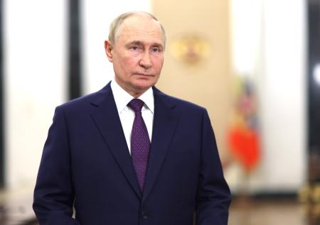 Уровень доверия Путину вырос в России почти до 80%