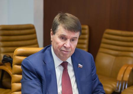 В Совфеде объяснили отказ Канады высылать российских дипломатов