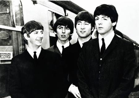 Кассету с невыпущенной песней участников Beatles продали за £10 тысяч