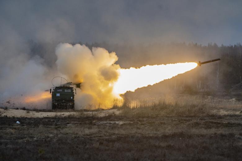 Реактивная система залпового огня HIMARS