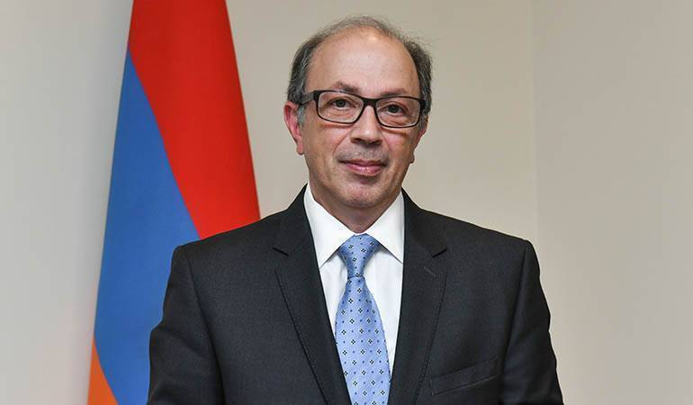 Ара Айвазян
