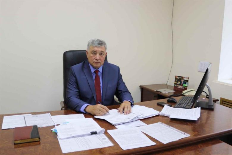 Юрий Кикенов