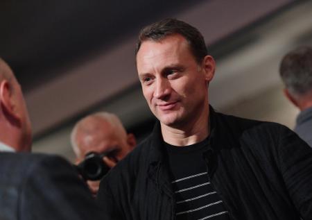 «Бросить родину — нелегко»: почему актер Анатолий Белый уехал из России