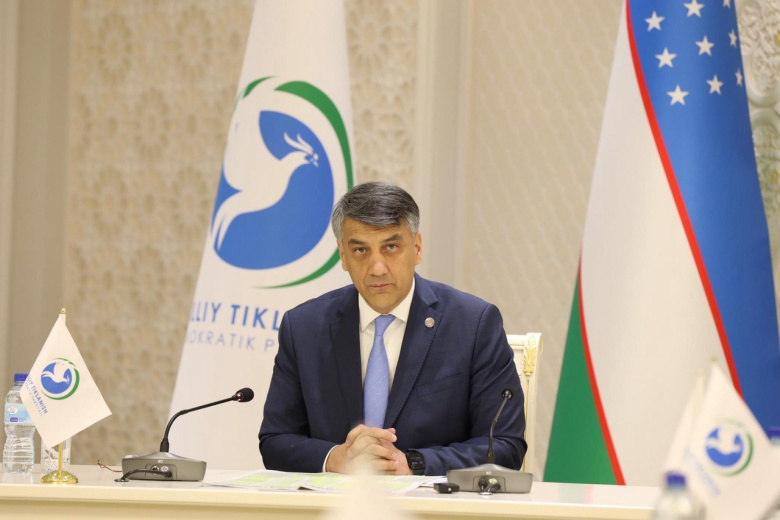Алишер Кадиров
