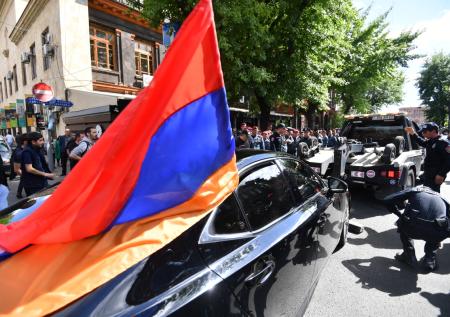 В Ереване задержаны участники протестного автопробега