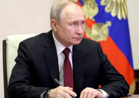 Вдовам и вдовцам погибших военнослужащих пообещали соцподдержку