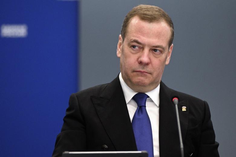 Дмитрий Медведев