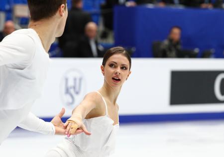 Российская фигуристка на отдыхе поиграла в пляжный волейбол