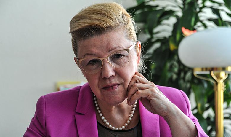 Елена Мизулина