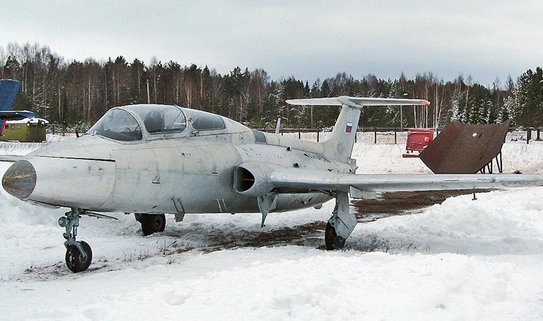Самолёт Л-29