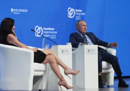 Стали известны новые детали общения Путина с американской журналисткой