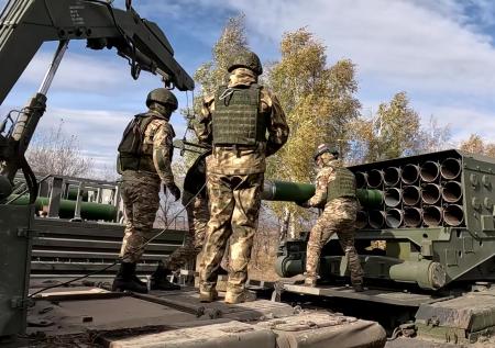 Военэксперт призвал военных и гражданских быть более бдительными