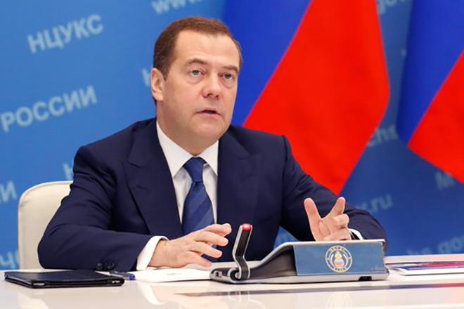 Дмитрий Медведев