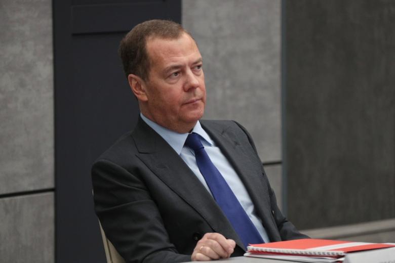 Дмитрий Медведев