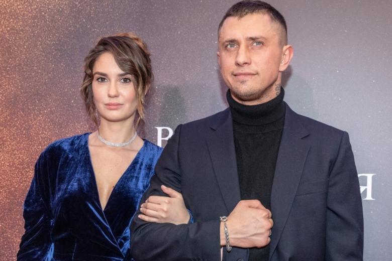 Павел Прилучный и Агата Муцениеце