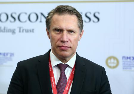 Мурашко назвал долю пожилых россиян, привившихся первым компонентом вакцины