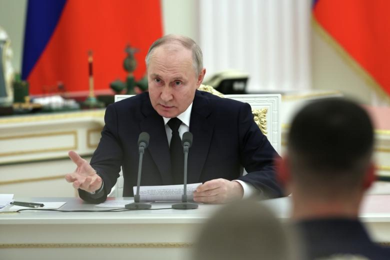 27 июня 2023 года, президент РФ Владимир Путин во время встречи с военнослужащими
