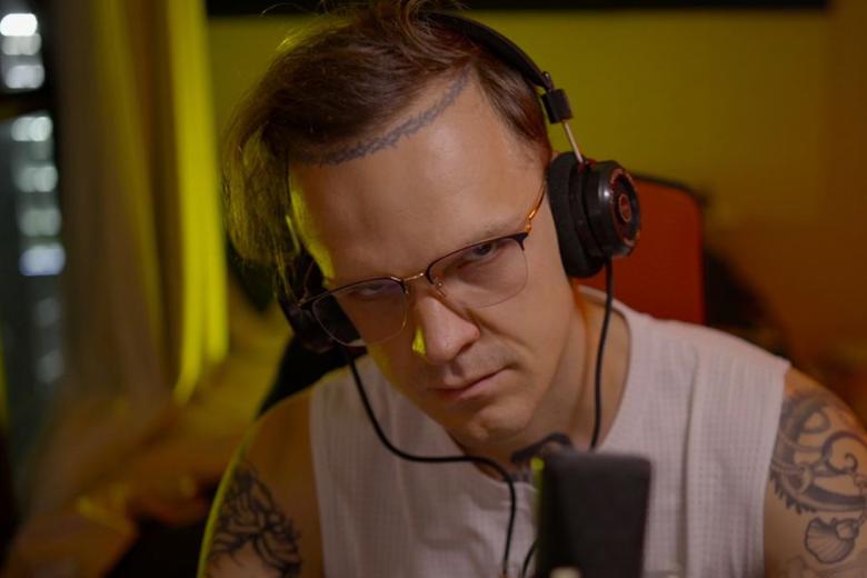 Дмитрий Ларин