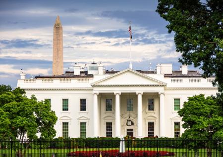 Раскрыта причина, по которой США приостановили военную помощь Украине