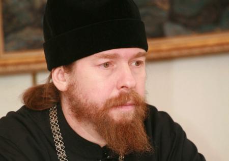 Митрополит Тихон благословил верующих прививаться от коронавируса