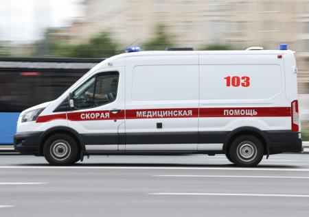 В Иваново водитель влетел в людей на зебре и попал на видео