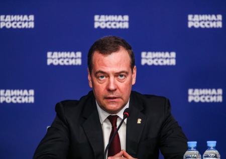 «Виновные не останутся безнаказанными»: Медведев о взломе страницы VK